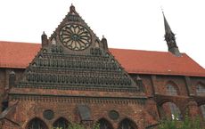 Nikolaikirche-Wismar-2.jpg