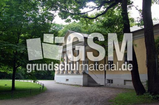 Englischer_Garten__Rumford-Haus_1.JPG
