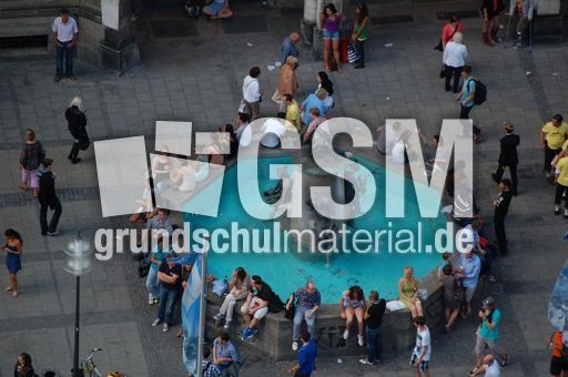 Fischbrunnen_2.JPG