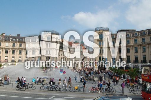 Karlsplatz_8.JPG