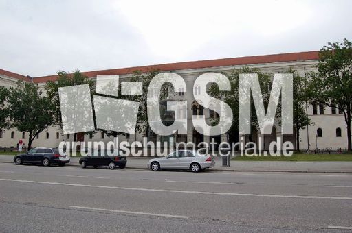 Ludwig_Maximilian_Universität_1.JPG