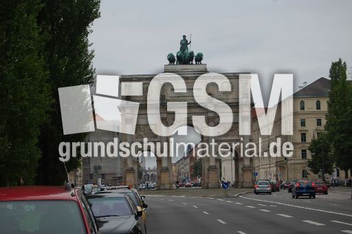 Siegestor_3.JPG