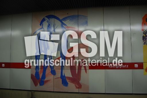U-Bahn_Königsplatz.JPG