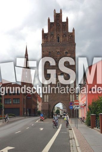 Altes-Stadtor-Demmin.jpg