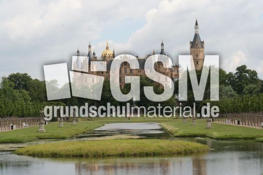 Schloss-schwerin-2.jpg