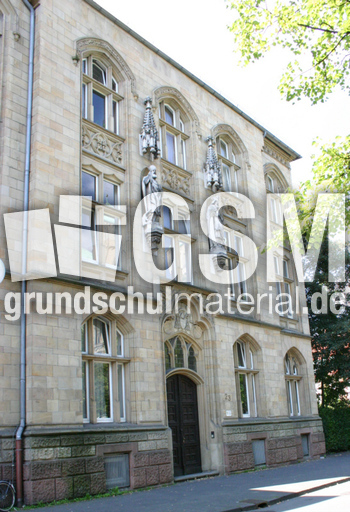 Seminargebäude-Universität-1.jpg