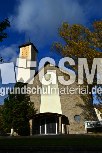Heilig-Geist-Kirche_1.jpg