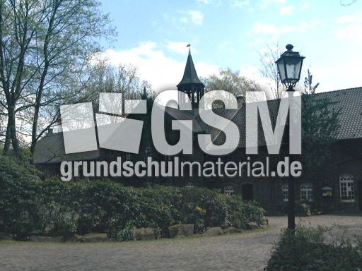 Schloss-Schwansbell-Lünen-Wirtschaftsgebäude.JPG