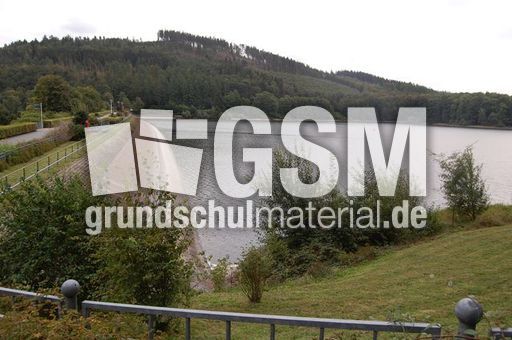 Hennetalsperre1.jpg