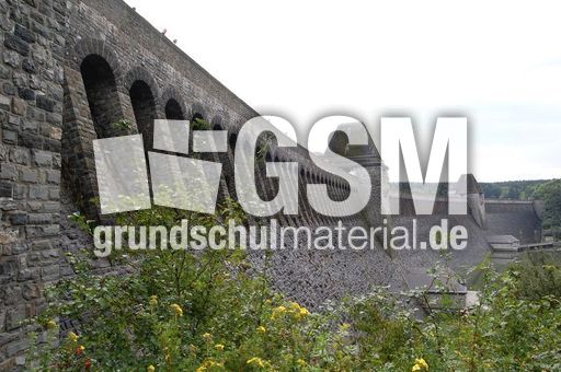 Möhnestaumauer_4.JPG