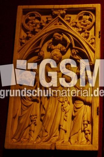 Diptychon-Elfenbein-um-1300_2868.jpg