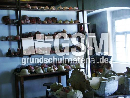 Volkskundemuseum-Maskenmacher_3096.jpg