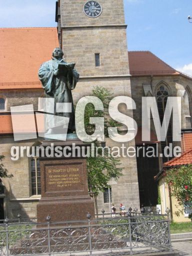 Lutherdenkmal-Kaufmannskirche_2098.jpg