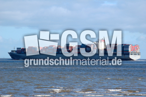 Containerschiff_1.JPG