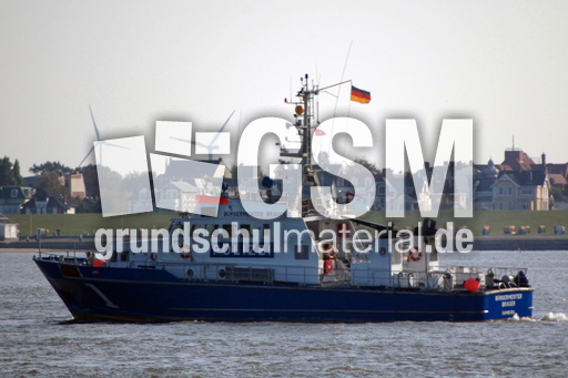 Küstenwachtschiff.JPG