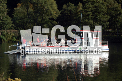 Ruhrtalfähre_2010.jpg
