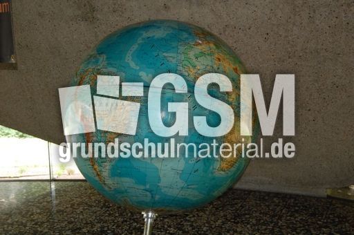 Globus2.JPG