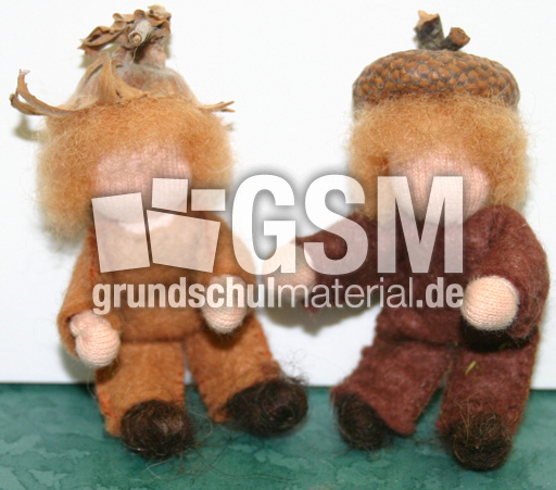 Waldorfpuppen-Eichel-Haselnuss.jpg