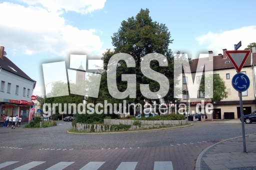 Kreisverkehr_11.JPG