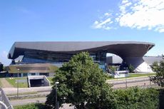 BMW-Welt_2.JPG