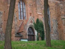 Muencheberg_Pfarrkirche_St._Marien_3.jpg