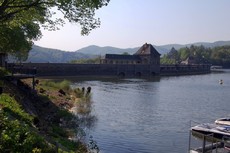 Edersee_Staumauer_1.JPG