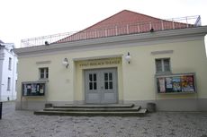 Ernst-Barlach-Theater.jpg