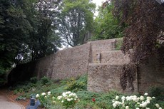 Stadtmauer_Unna_1.JPG