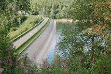 Obernautalsperre_1.JPG