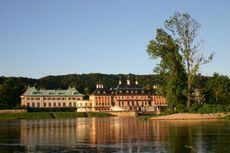 Schloss-Pillnitz-2.JPG