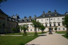 Schloss-Pillnitz-4.jpg