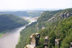 Bastei-Blick-auf-Elbe-3.jpg