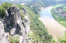 Bastei-Elbe.jpg