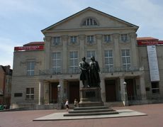 Deutsches-Nationaltheater_3170.jpg